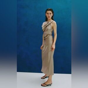 🔥🔥Zara Satin Effect Draped midi dress